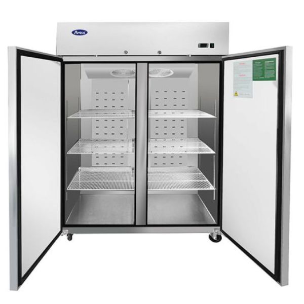 HOTPOINT COMMERCIAL REFRIGERATOR 2 DOORS 900L STANDING (13)